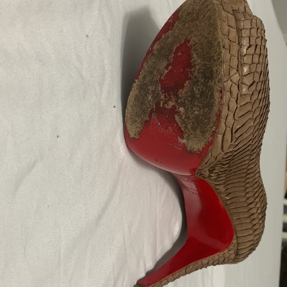 Christian Louboutin Brown Python Peeptoe Platform Pumps - Picture 6 of 8